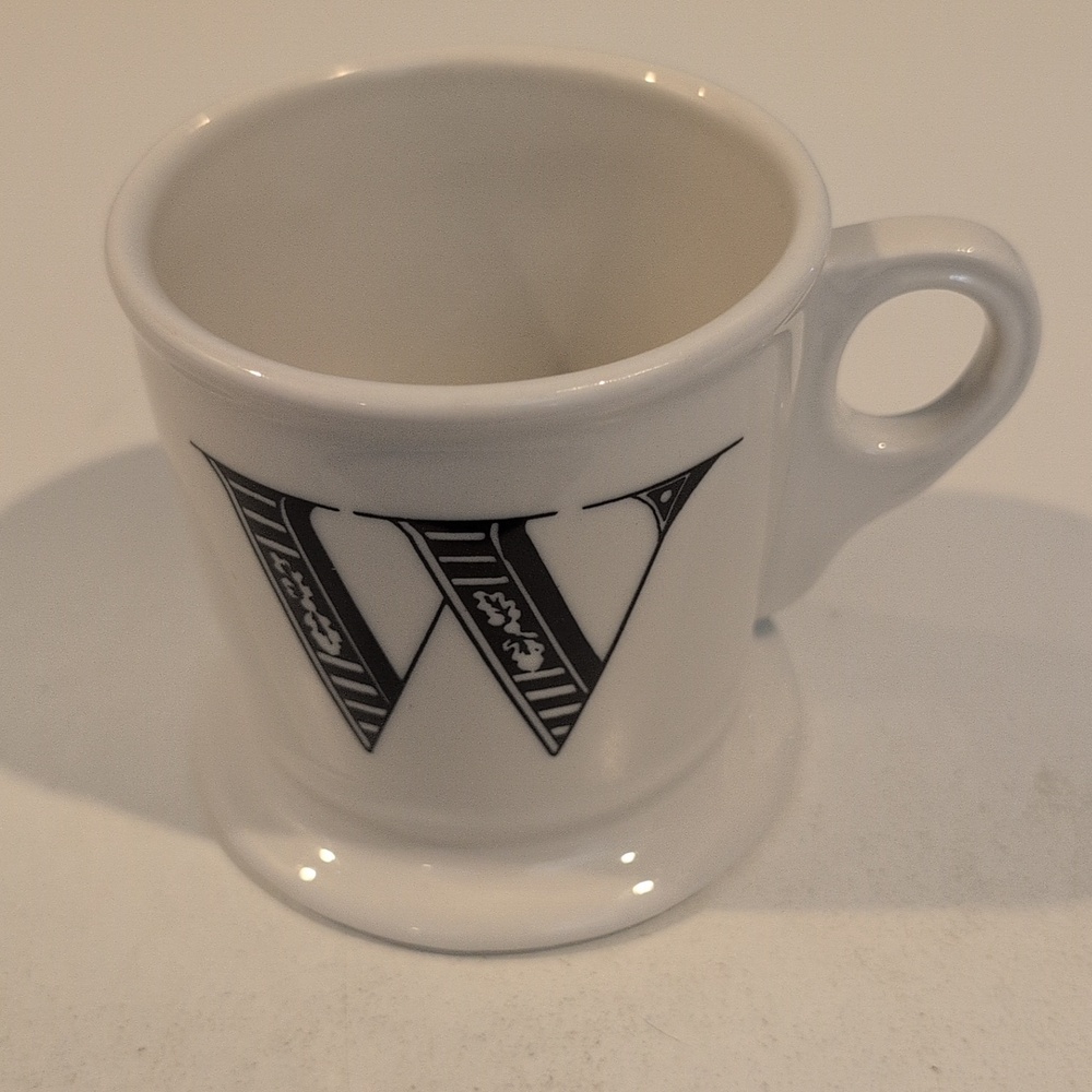 Anthropologie Ceramic 12 Ounce Monogram Initial W Coffee Mug - Picture 8 of 14